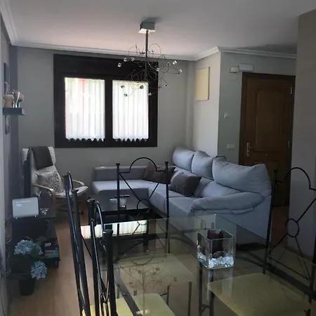 Casa Mariva * أريونداس