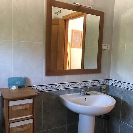 Casa Mariva بيت للعطل أريونداس
