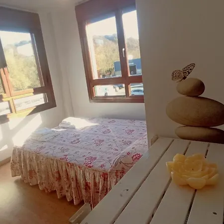 Casa Mariva بيت للعطل أريونداس